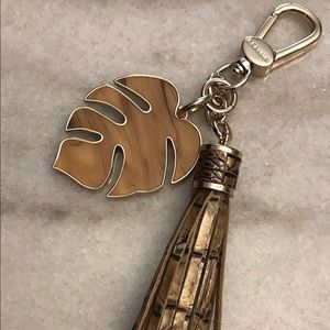 🤎💛 EUC Brahmin Cashew Palm Leaf Tassel 💛🤎